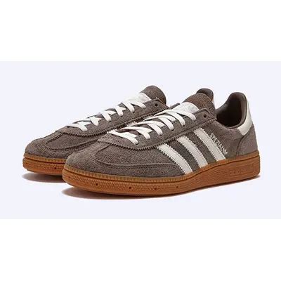 adidas spezials braun|adidas earth strata spezial.